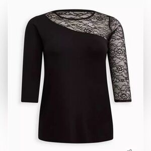 Torrid super soft lace sleeve top size 00